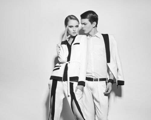 HIV nedir ? Nasıl Bulaşır ? Nasıl Bulaşmaz ? Doğru Bilinen Yanlışlar