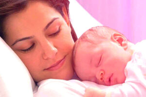 Gebelikte ve Emzirme Döneminde KORONAVİRÜS